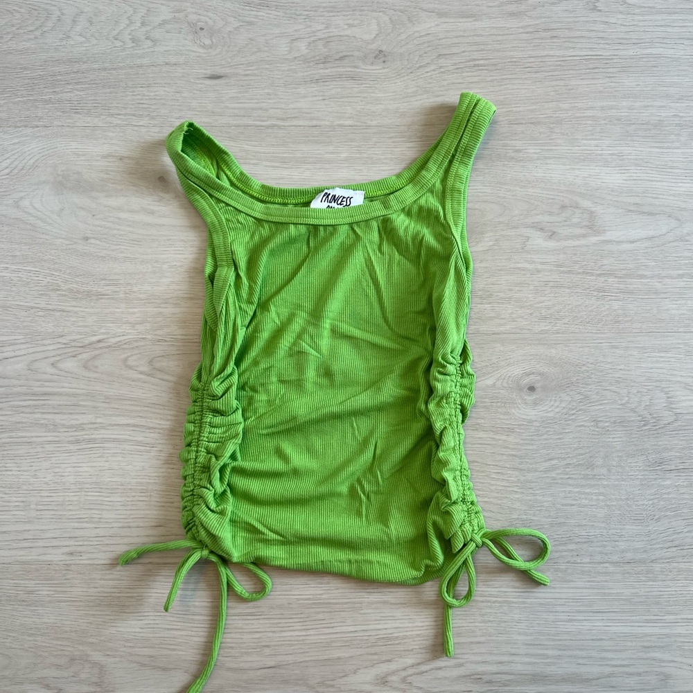 Green scrunch tank top